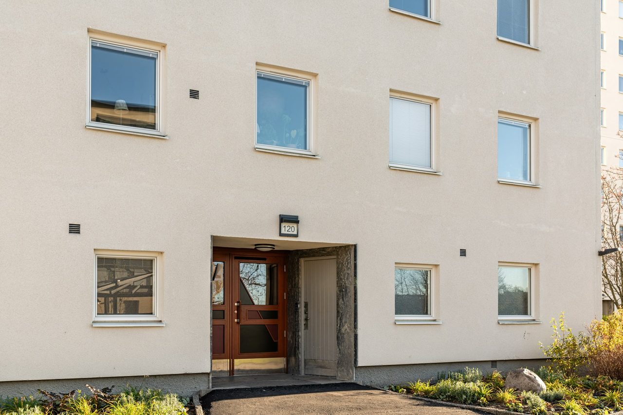 Sandfjärdsgatan 120