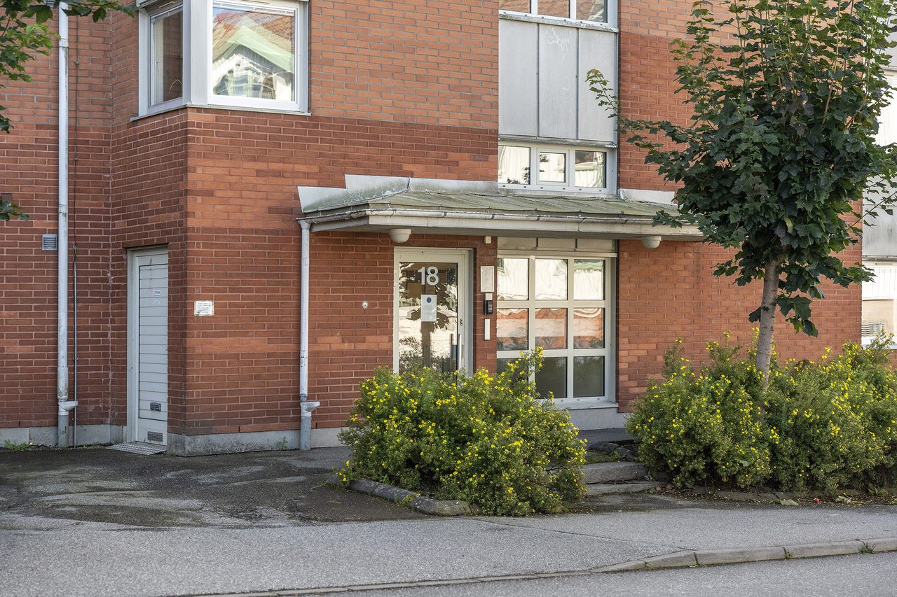 Storgatan 18