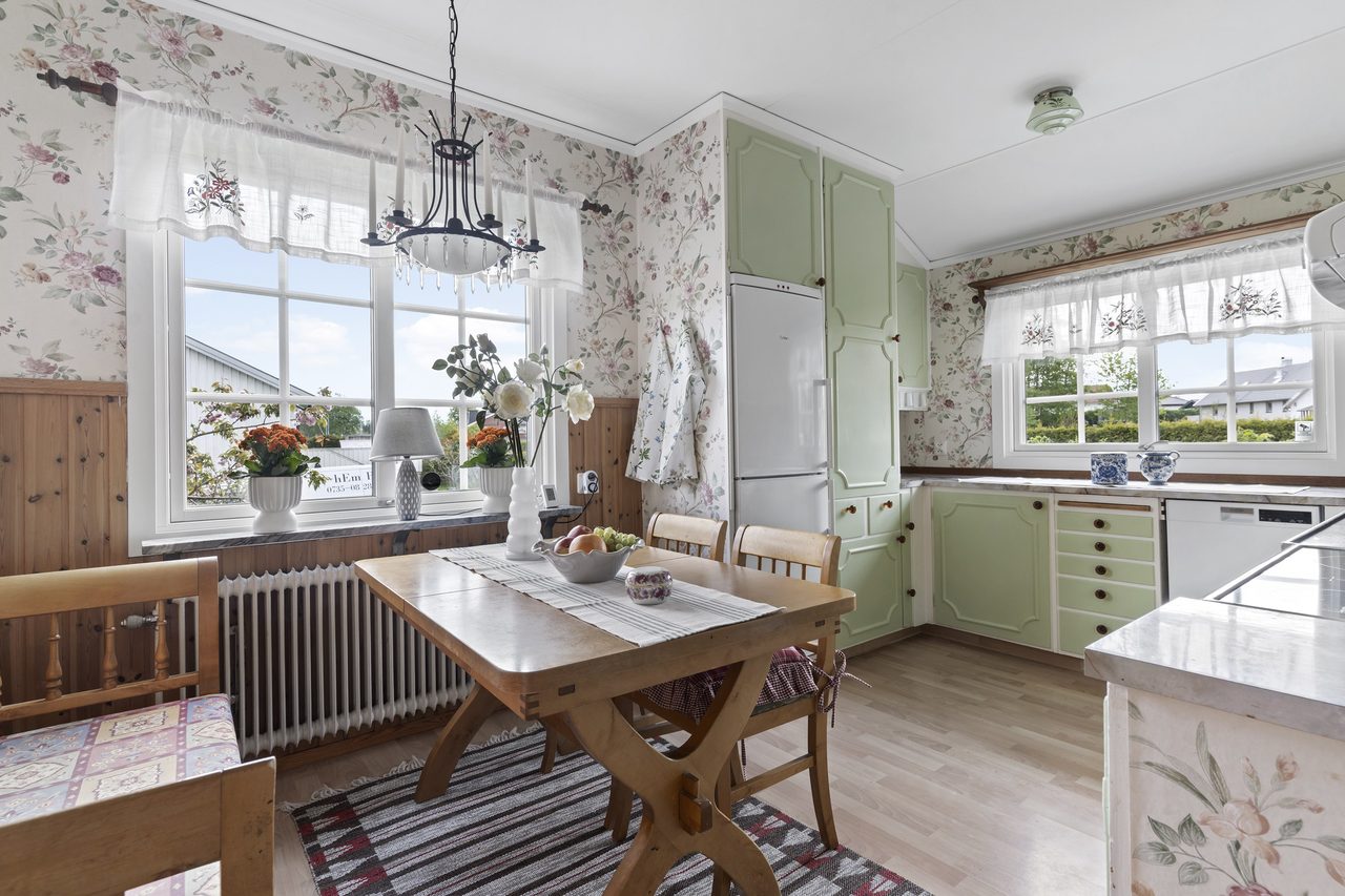 Arbetsvänligt kök.