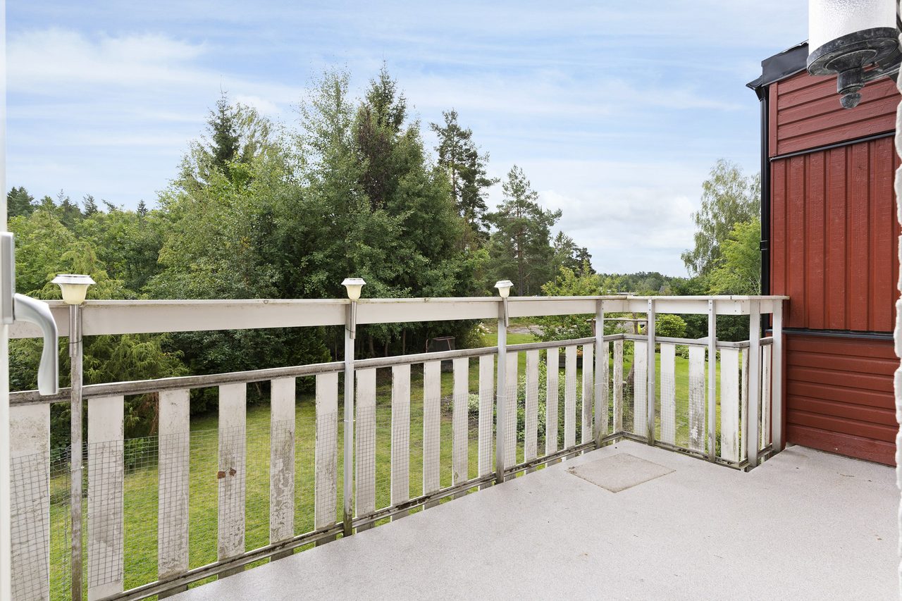 Här sitter ni med härlig morgon- och dagssol!