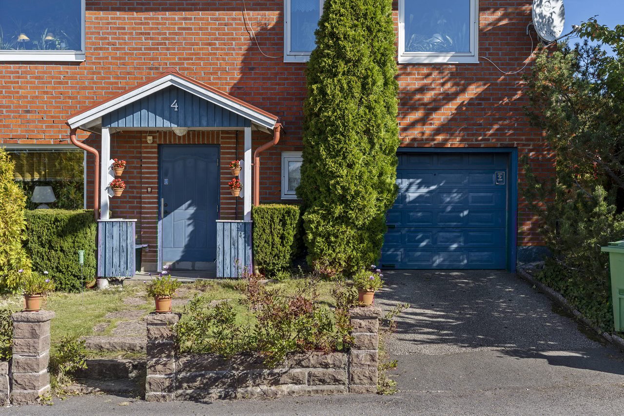 Här bor ni barnvänligt på lugn gata med cykelavstånd till centrum!
