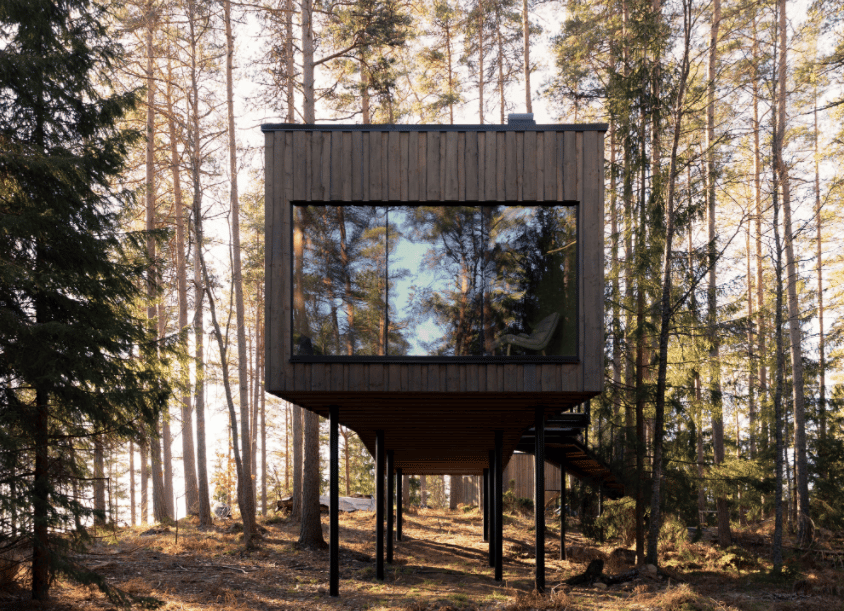 Exempelhus i skogsmiljö