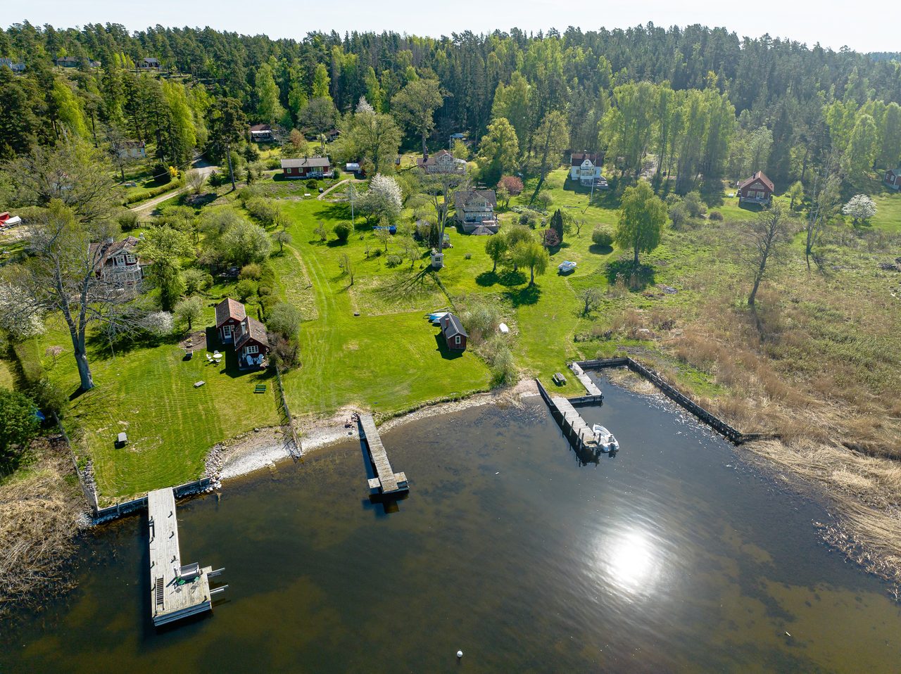 Ljusterö huvuds väg 43