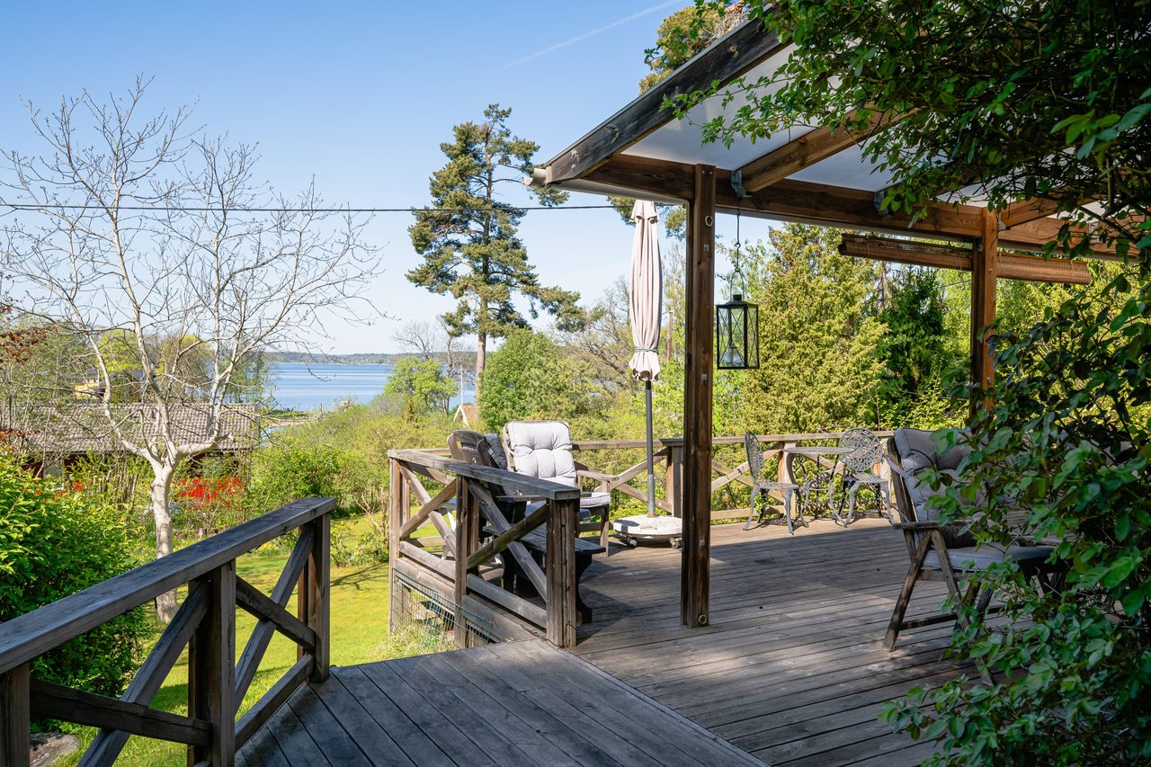 Ljusterö huvuds väg 43