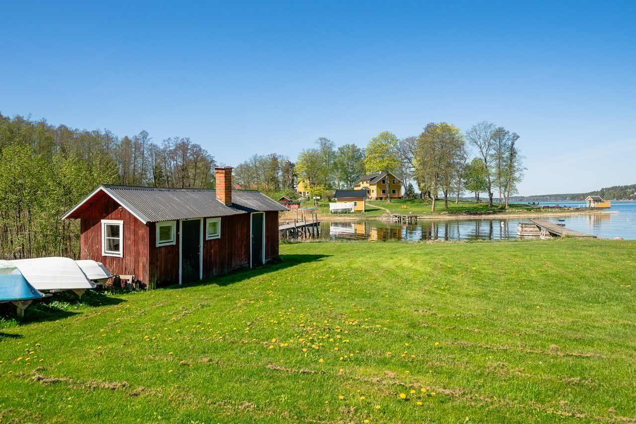 Ljusterö huvuds väg 43