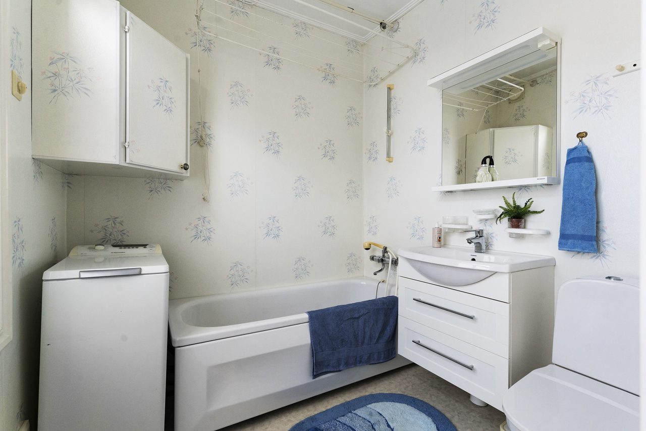 Badrum entréplan lägenhet 1