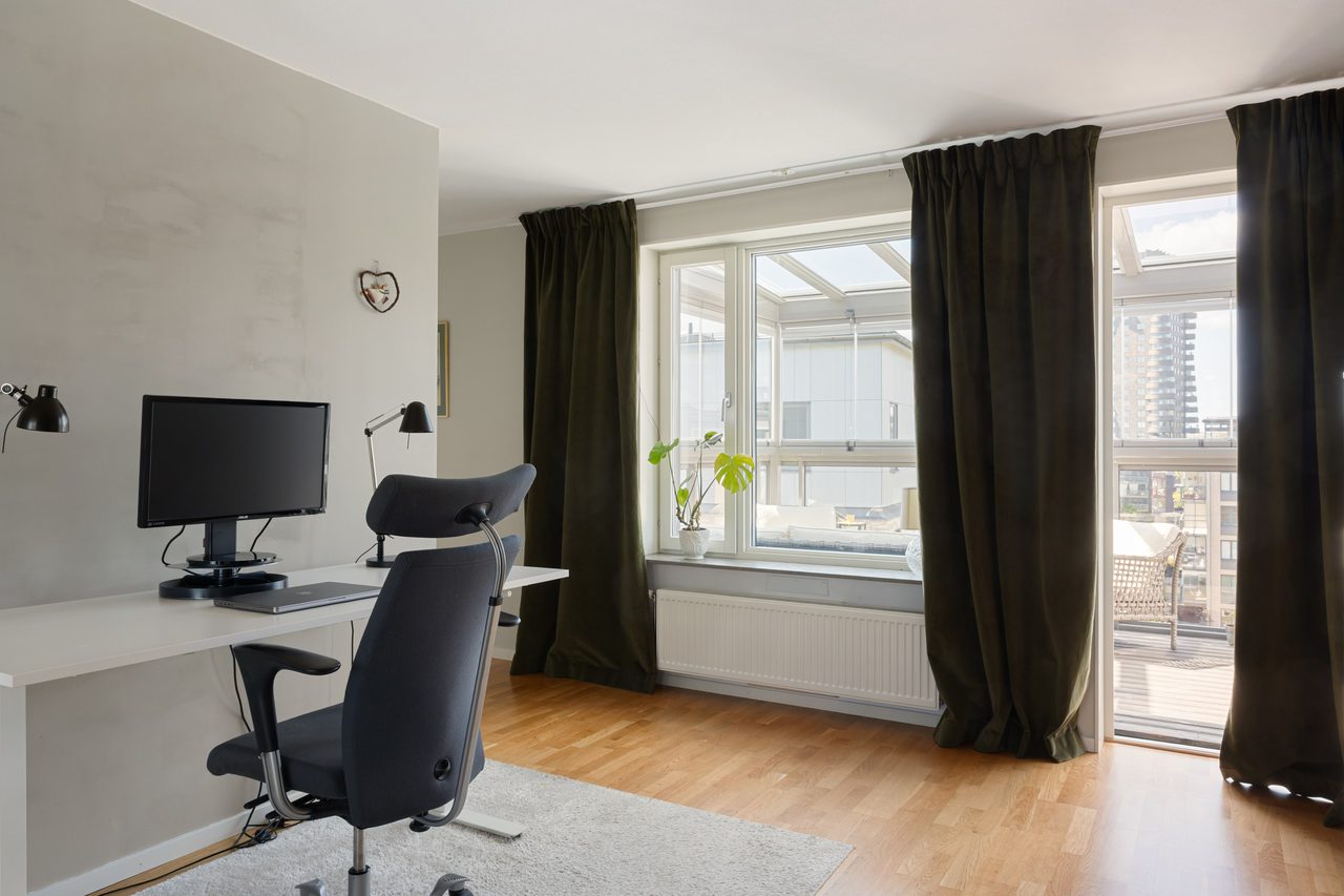 Radiovägen 10, vån 5