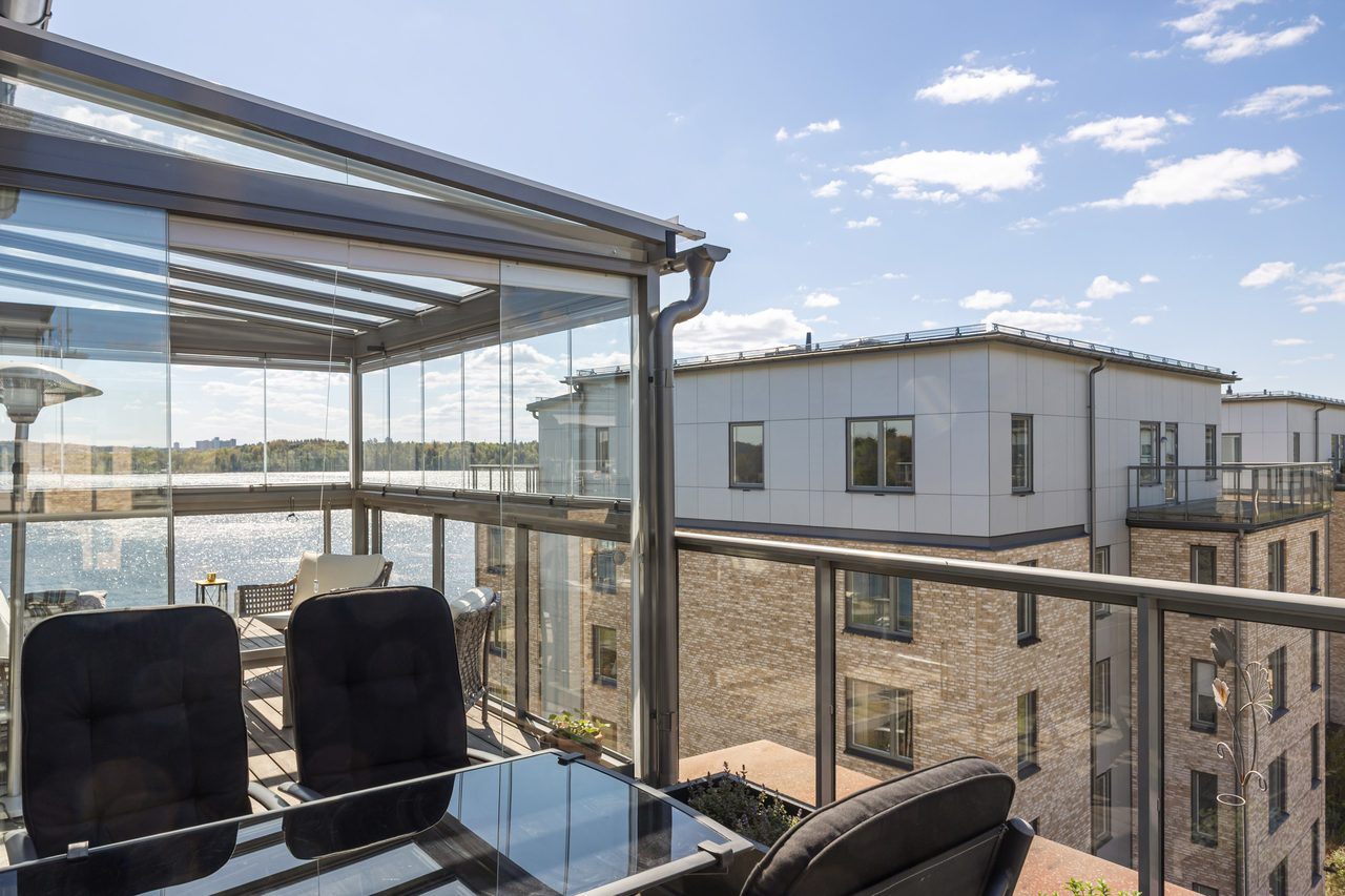 Radiovägen 10, vån 5