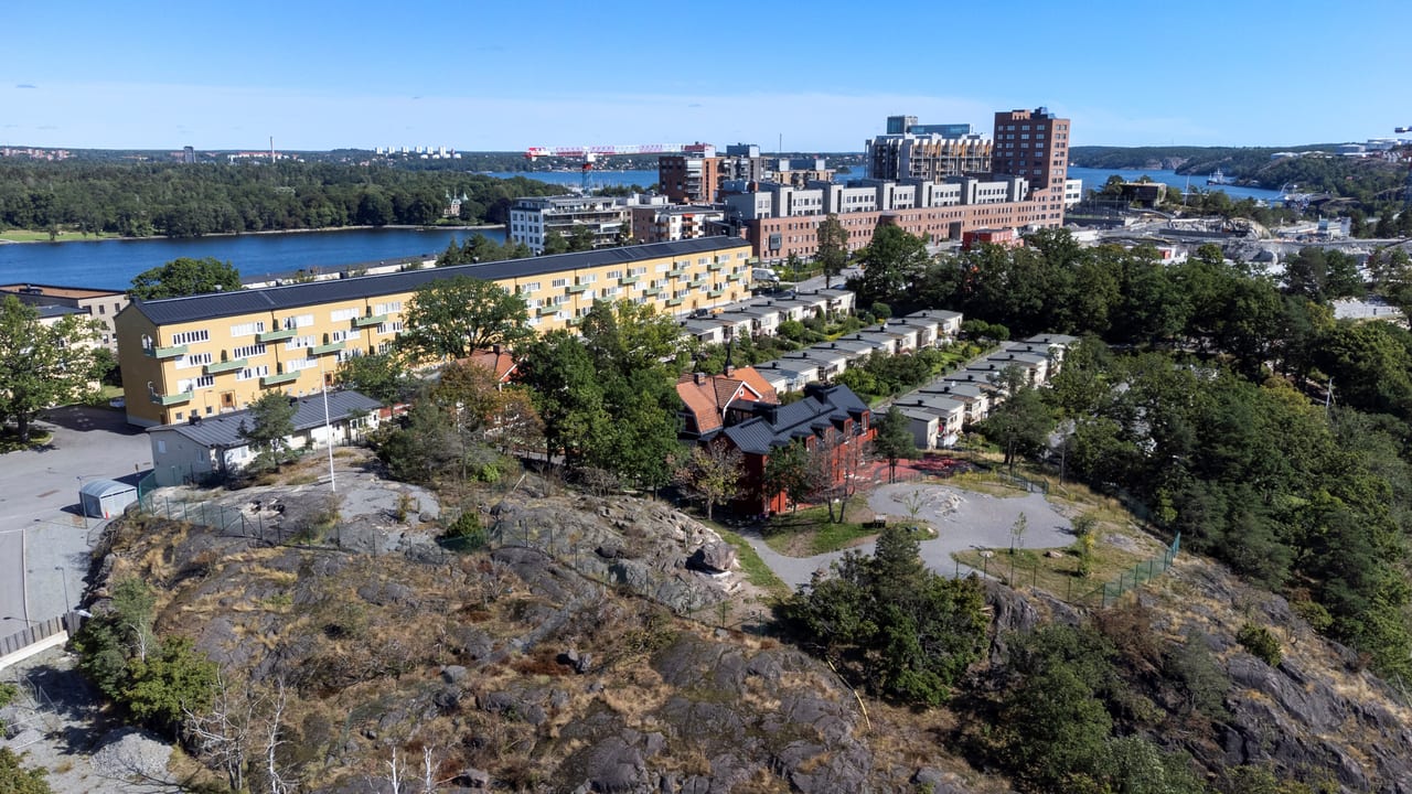 Tre kronors väg på Kvarnholmen