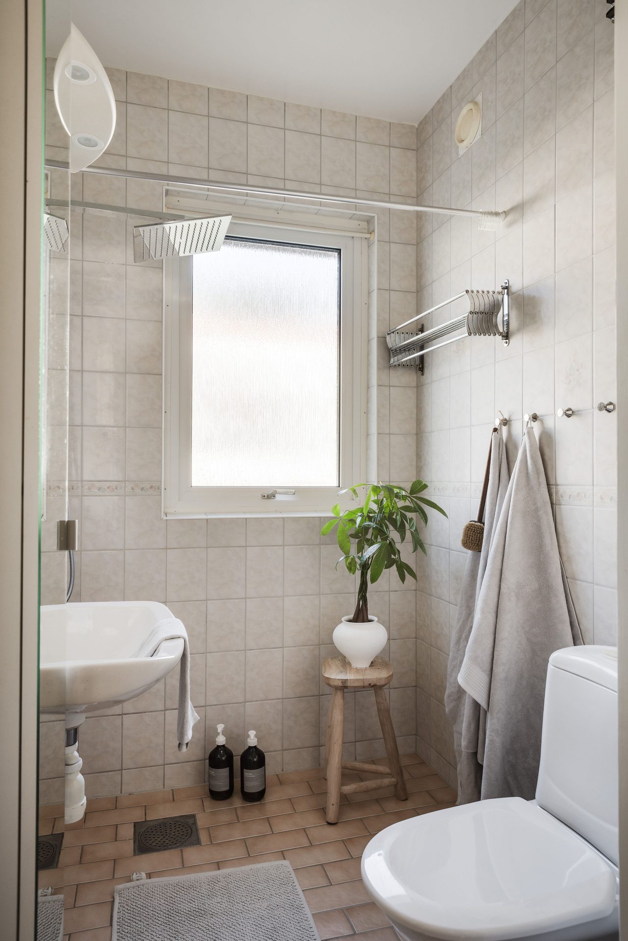 Lotta svärdsgatan 1B