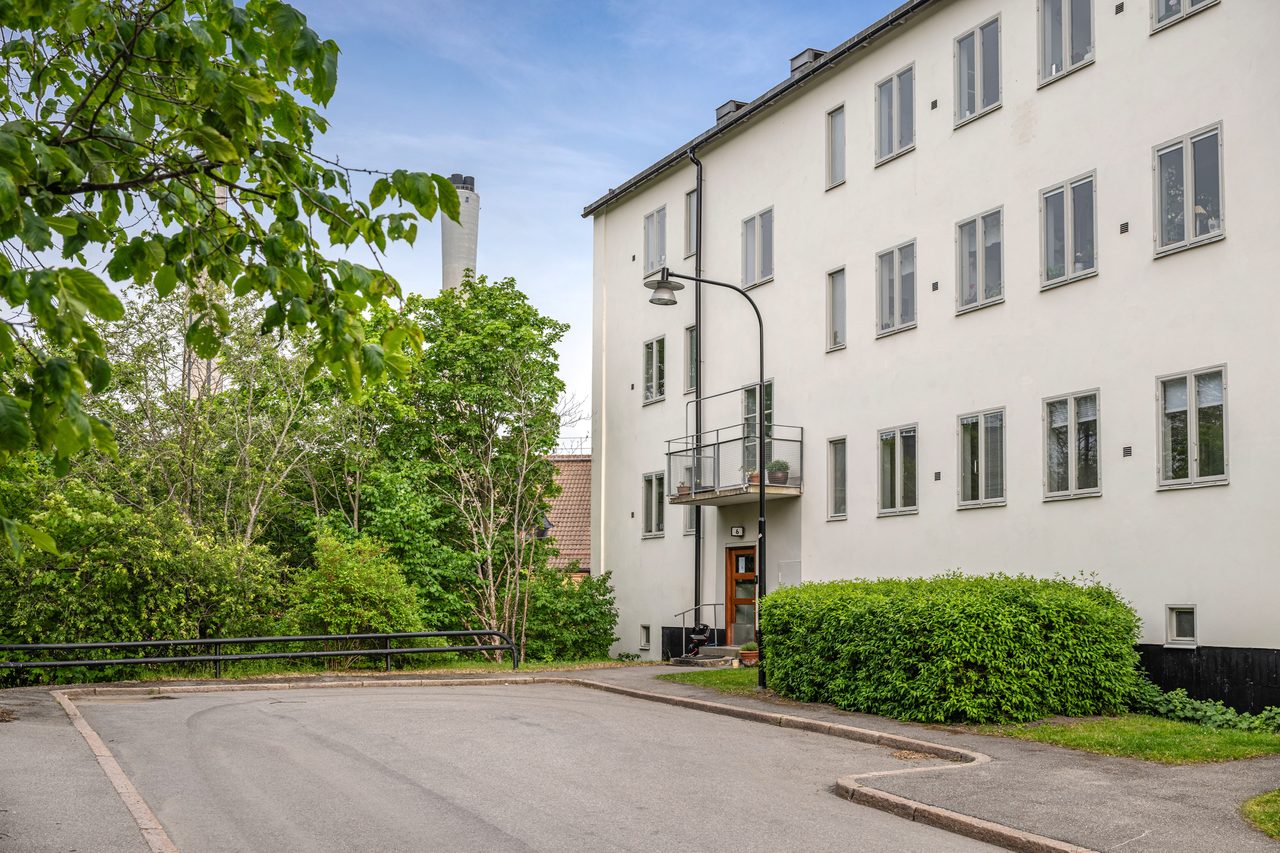 Ahlsellvägen 6