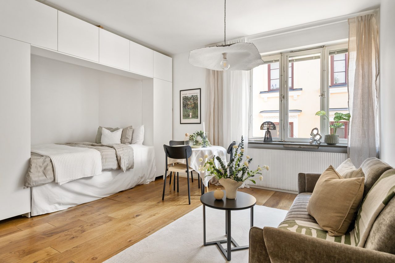 Klara norra kyrkogata 15