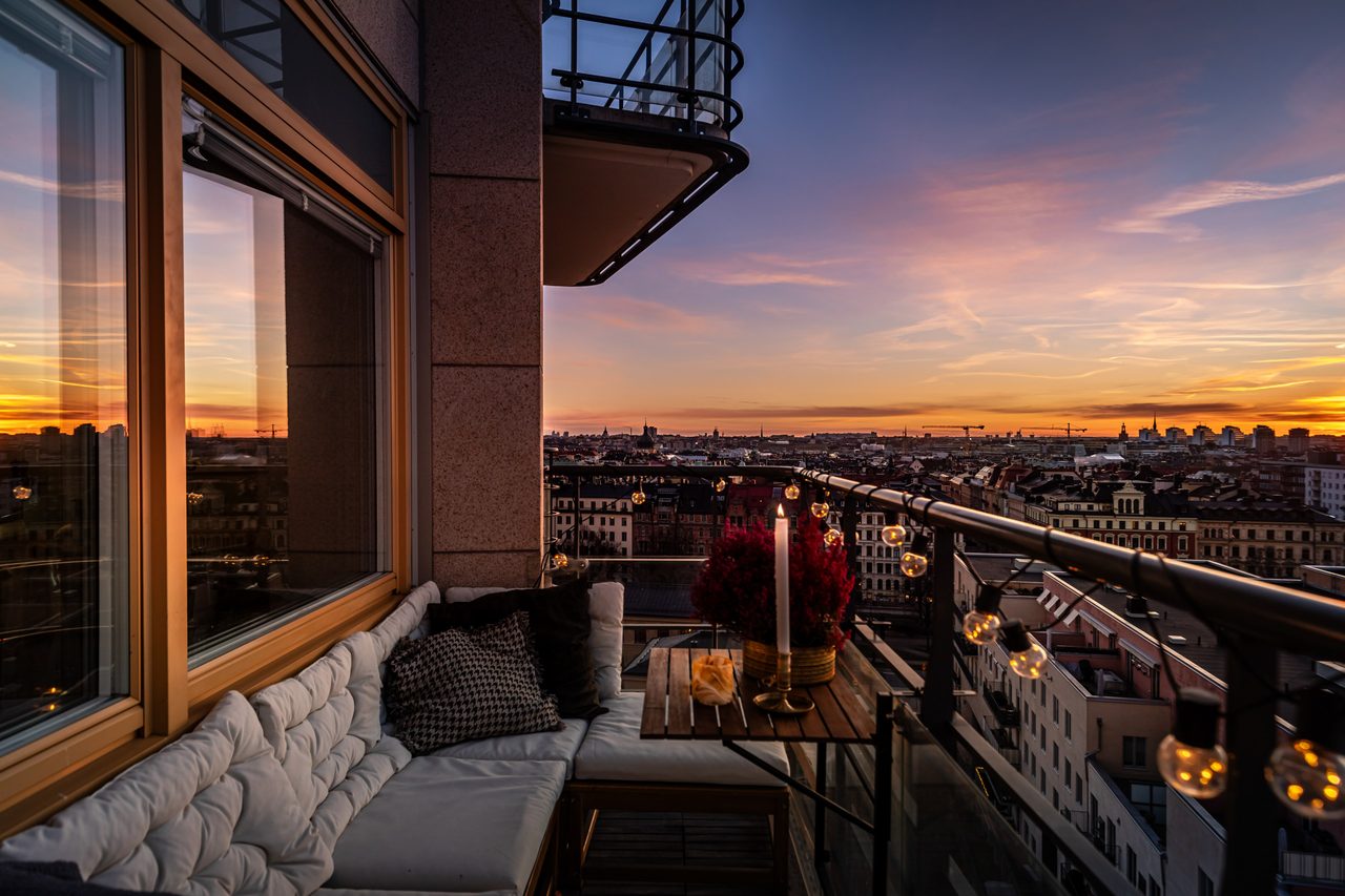 Löjtnantsgatan 3, 13 trappor!