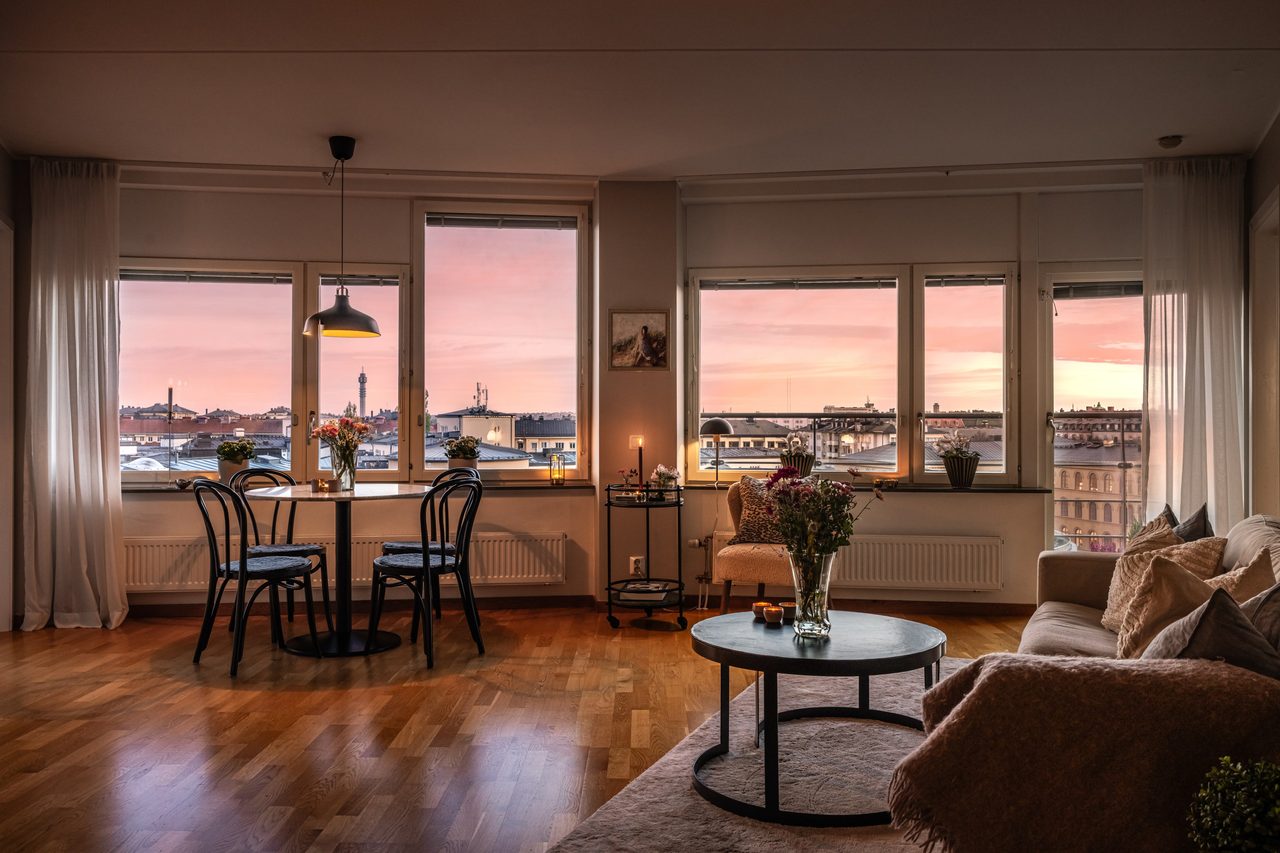 Löjtnantsgatan 3, 7 trappor!