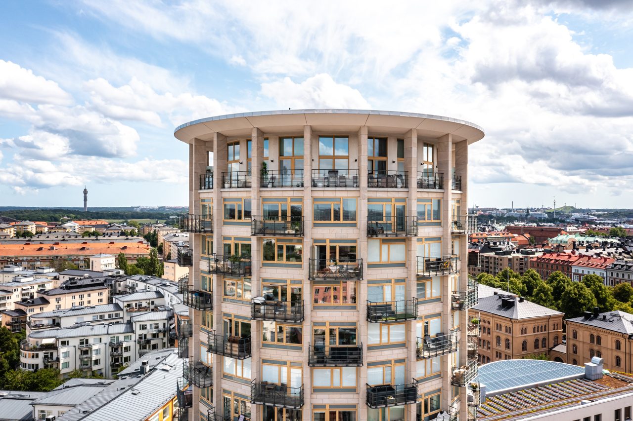 Löjtnantsgatan 3, 7 trappor!