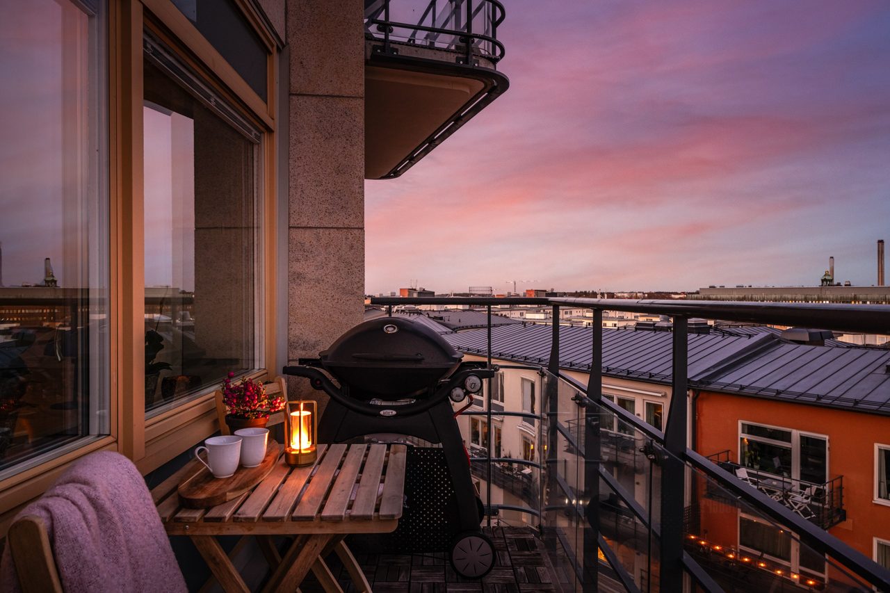 Löjtnantsgatan 3, 7 trappor!