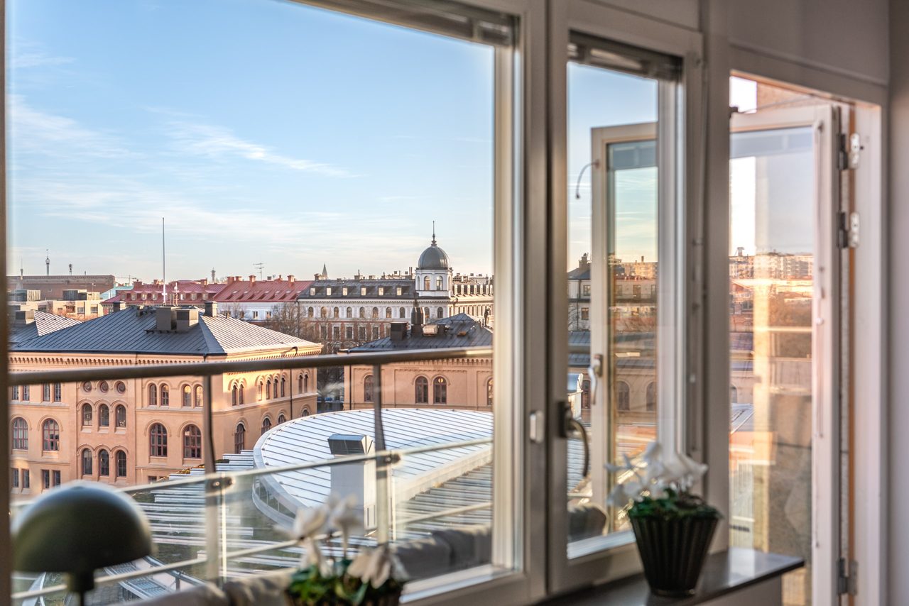 Löjtnantsgatan 3, 7 trappor!