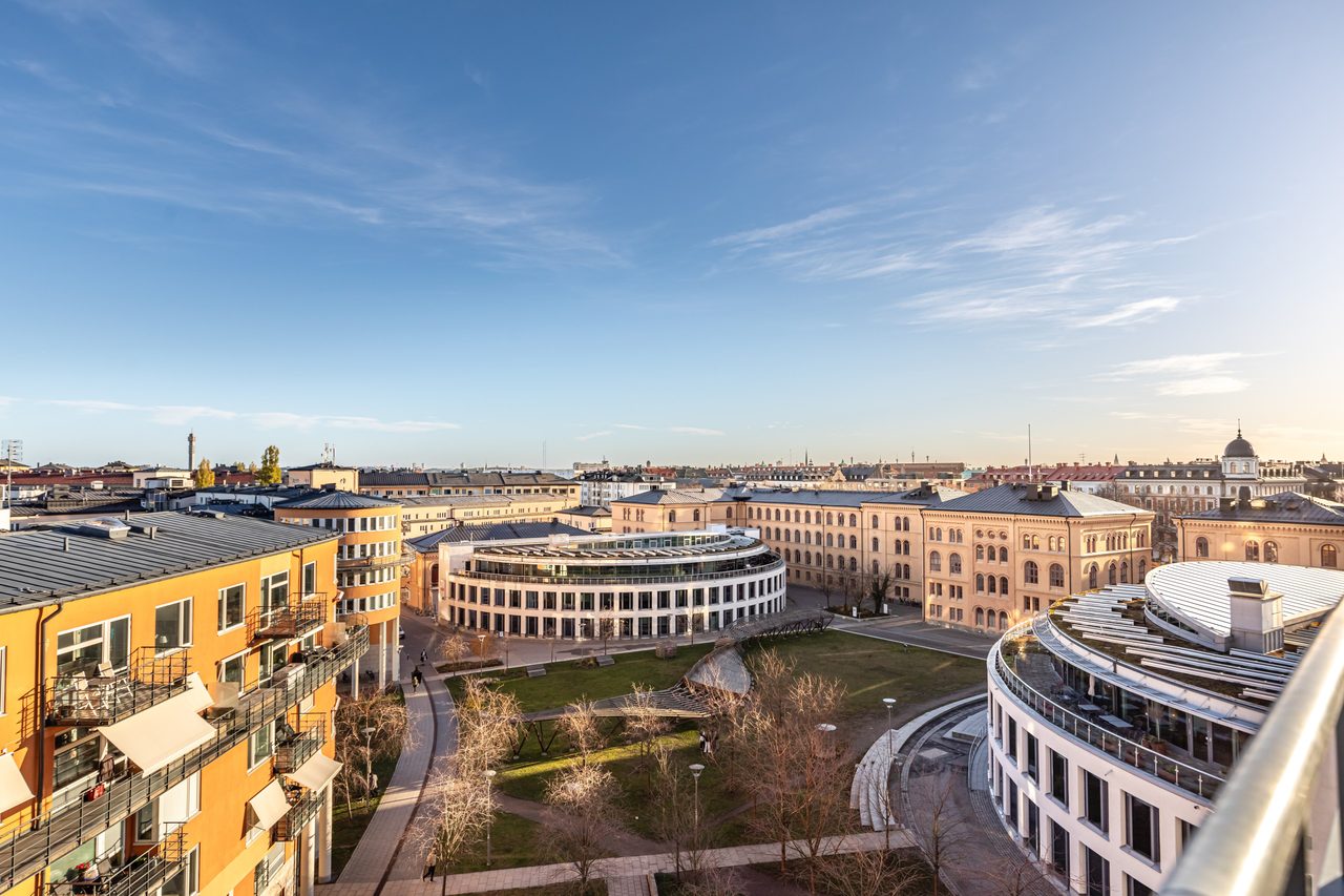 Löjtnantsgatan 3, 7 trappor!