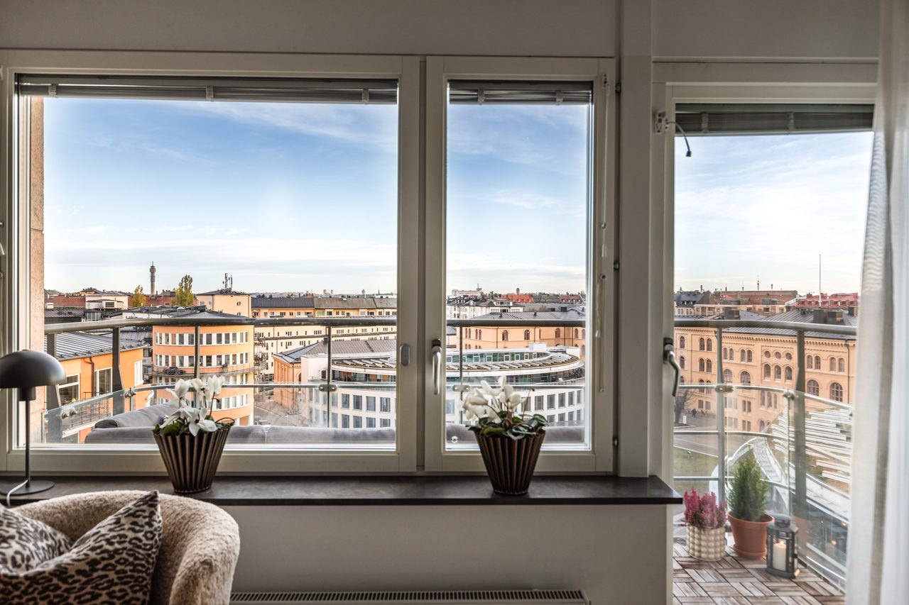 Löjtnantsgatan 3, 7 trappor!