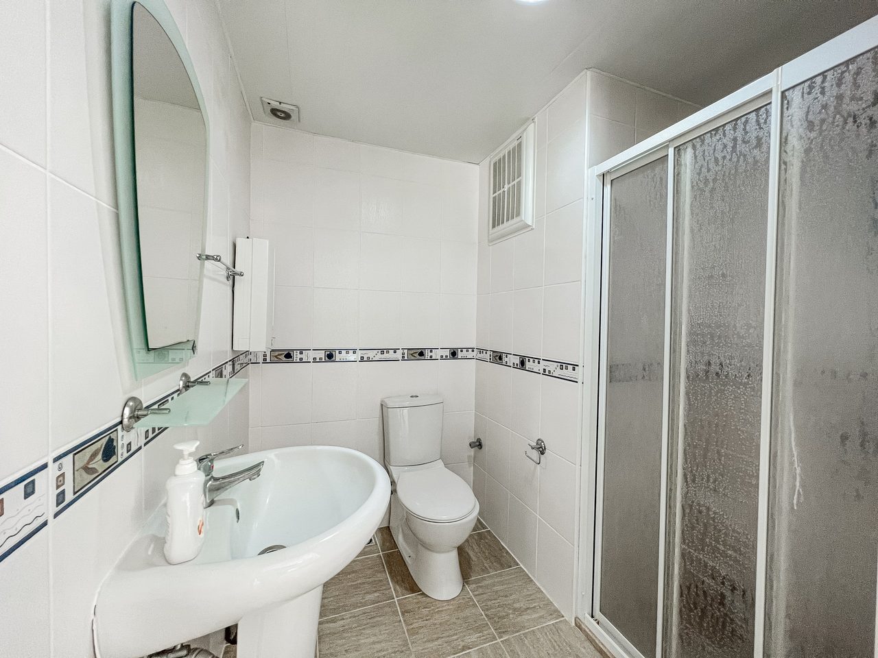 STOR 3-RUMSLÄGENHET I MAHMUTLAR