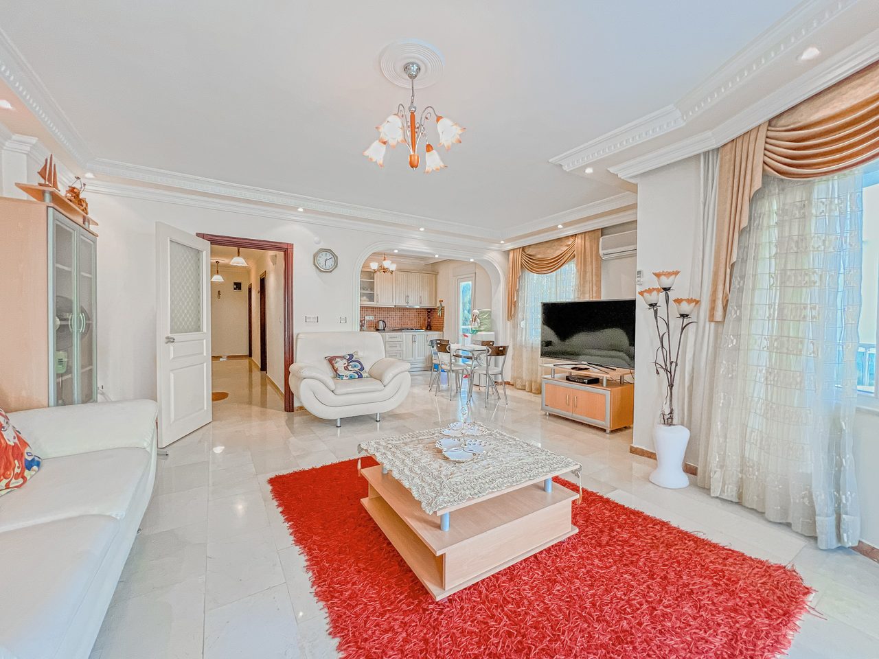 3 ROK I MAHMUTLAR NÄRA STRANDEN