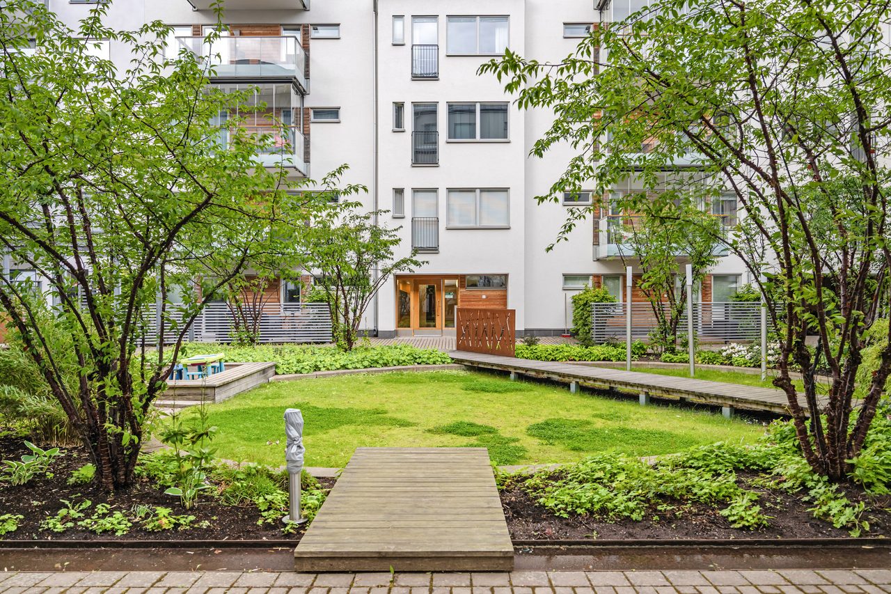 Stora Marknadsvägen 9