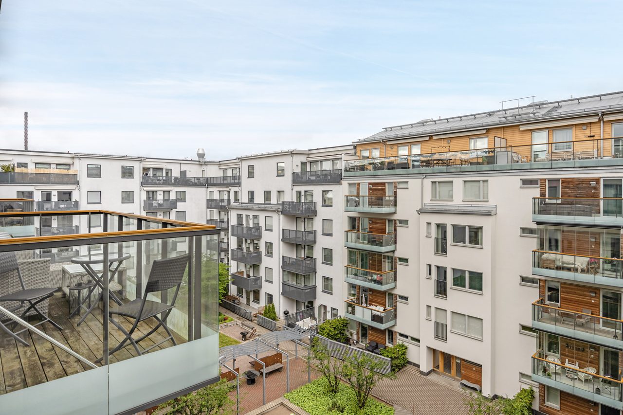 Stora Marknadsvägen 9