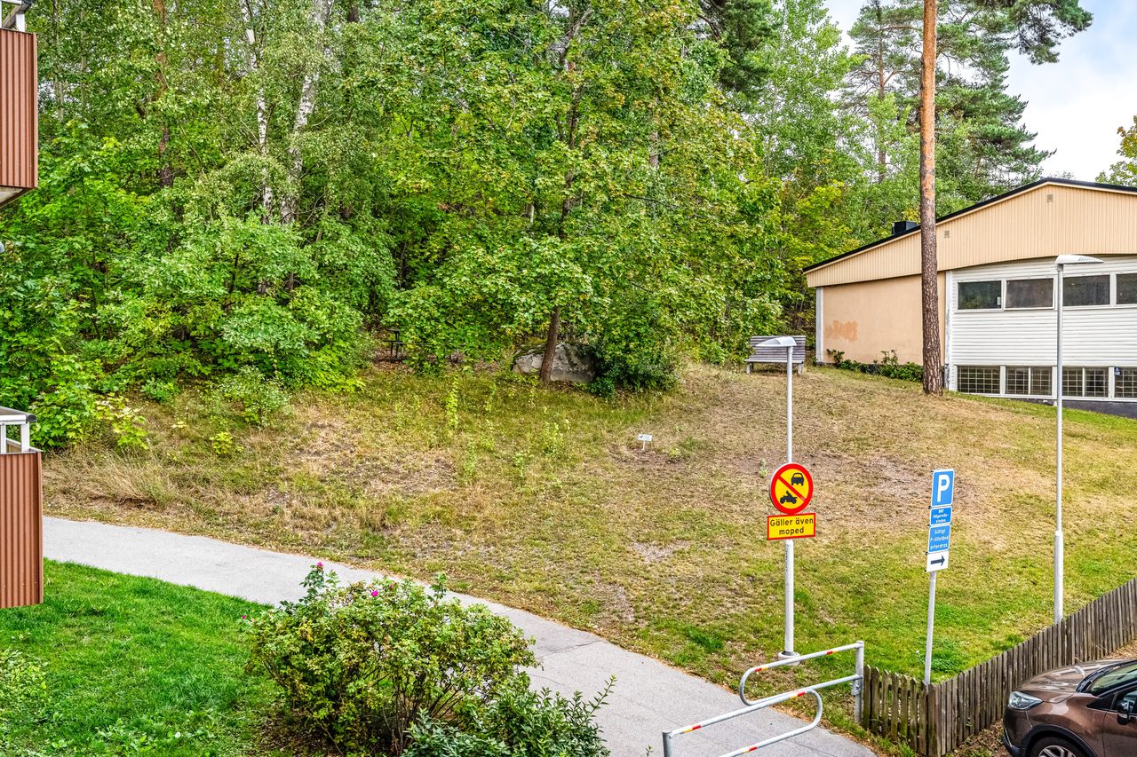 Hägernäsvägen 2