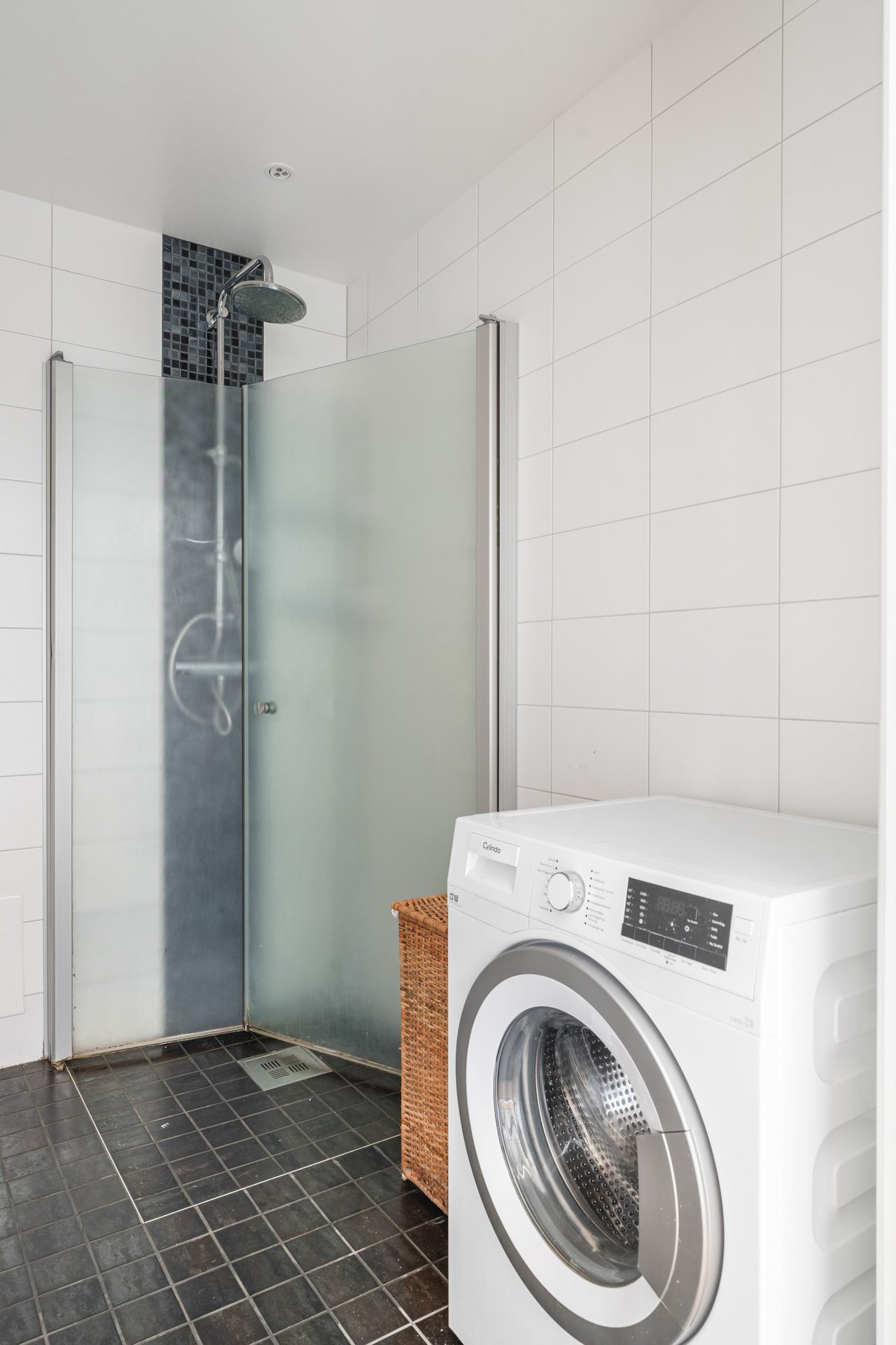 Ekilla gårdsväg 16