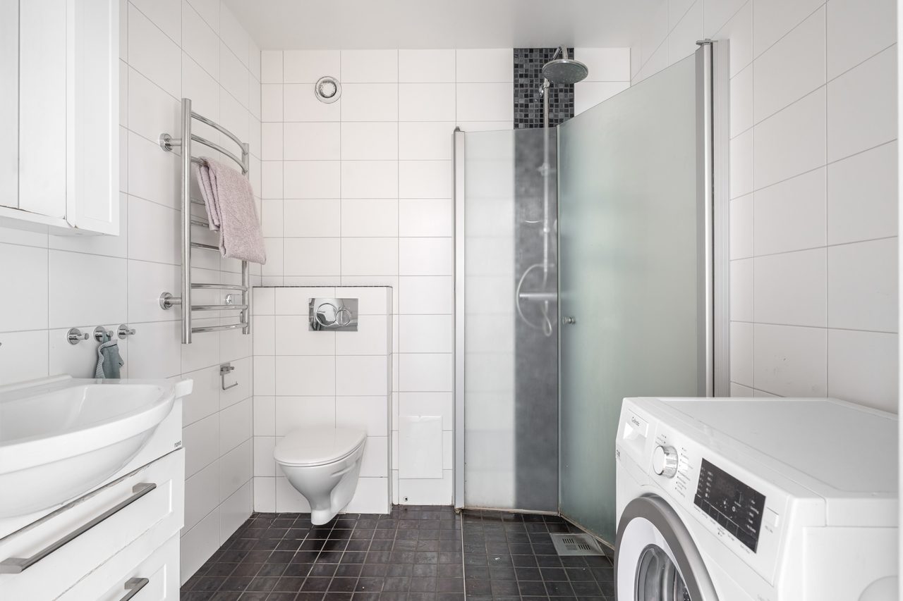 Ekilla gårdsväg 16