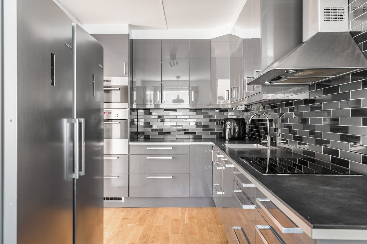 Ekilla gårdsväg 16