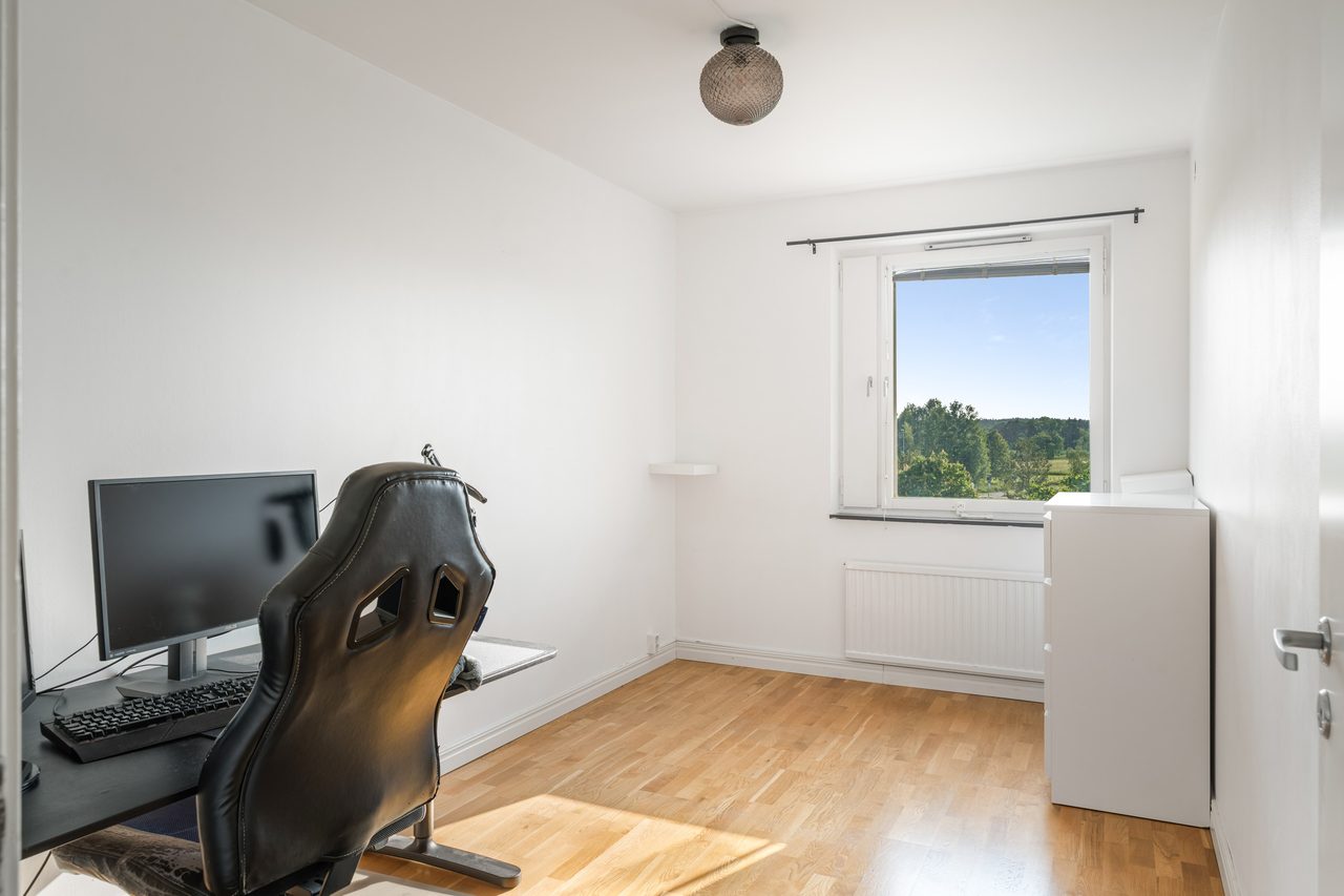 Ekilla gårdsväg 16