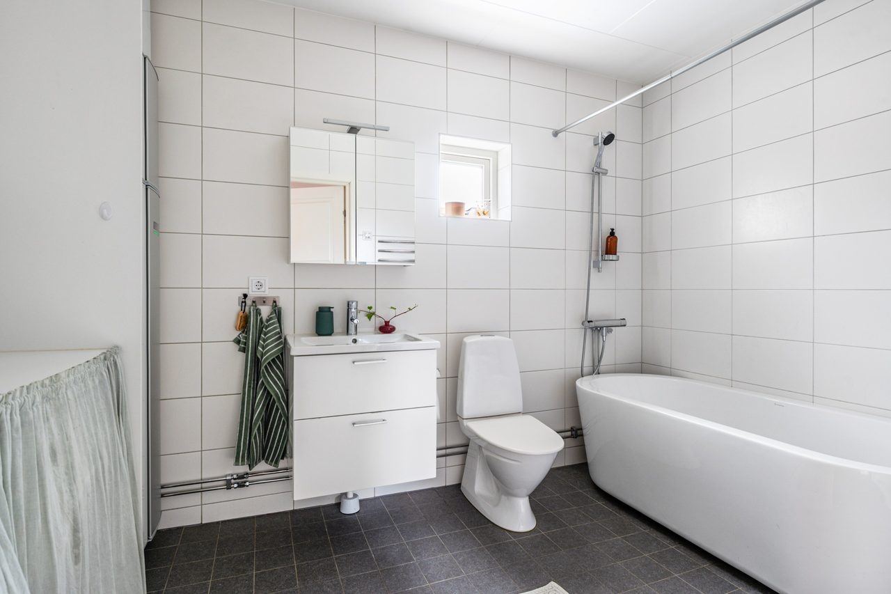 Gudö gårdsväg 11C