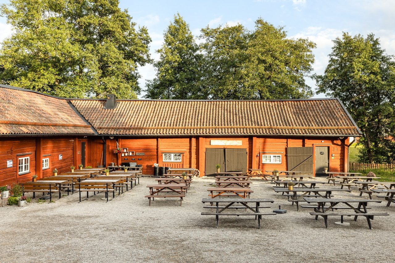 Café med mysig uteservering