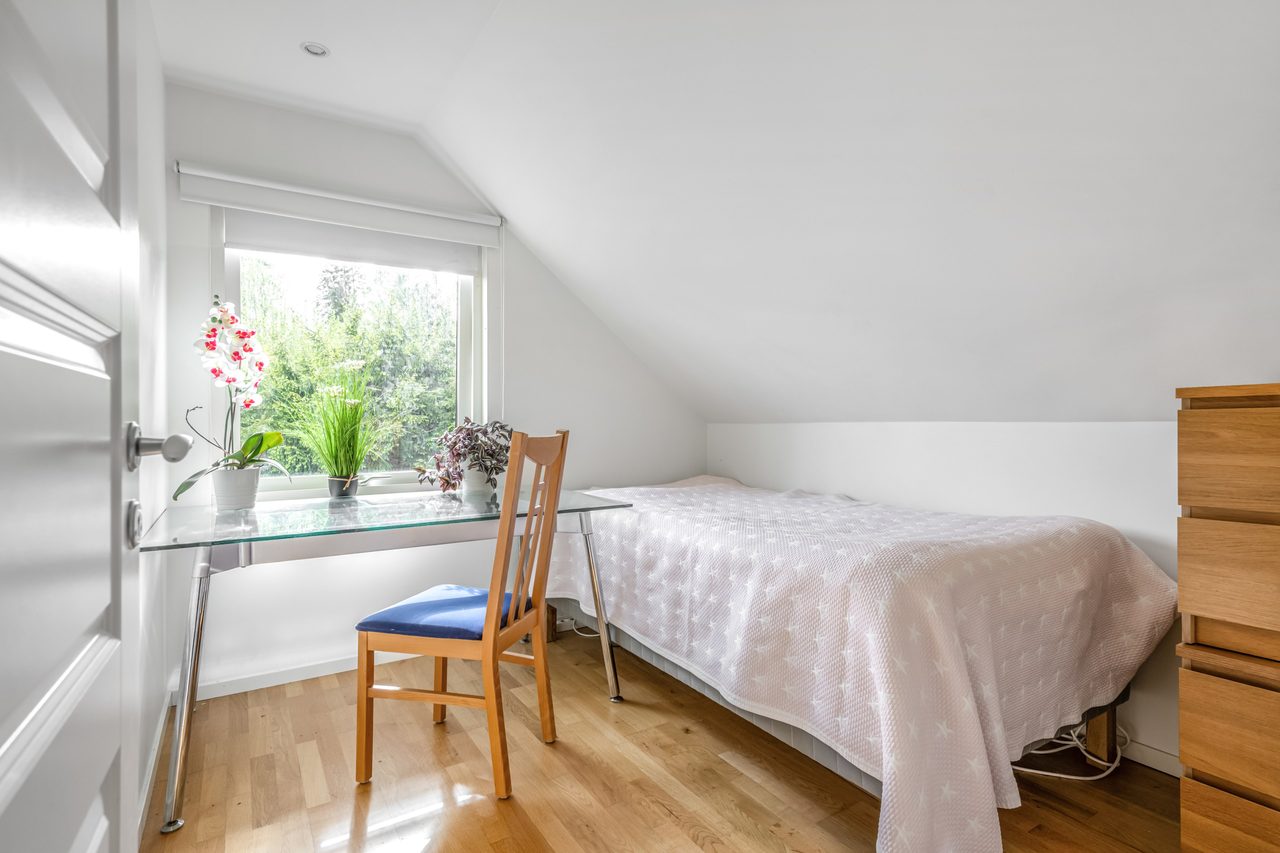 Sovrum 4 på övre plan