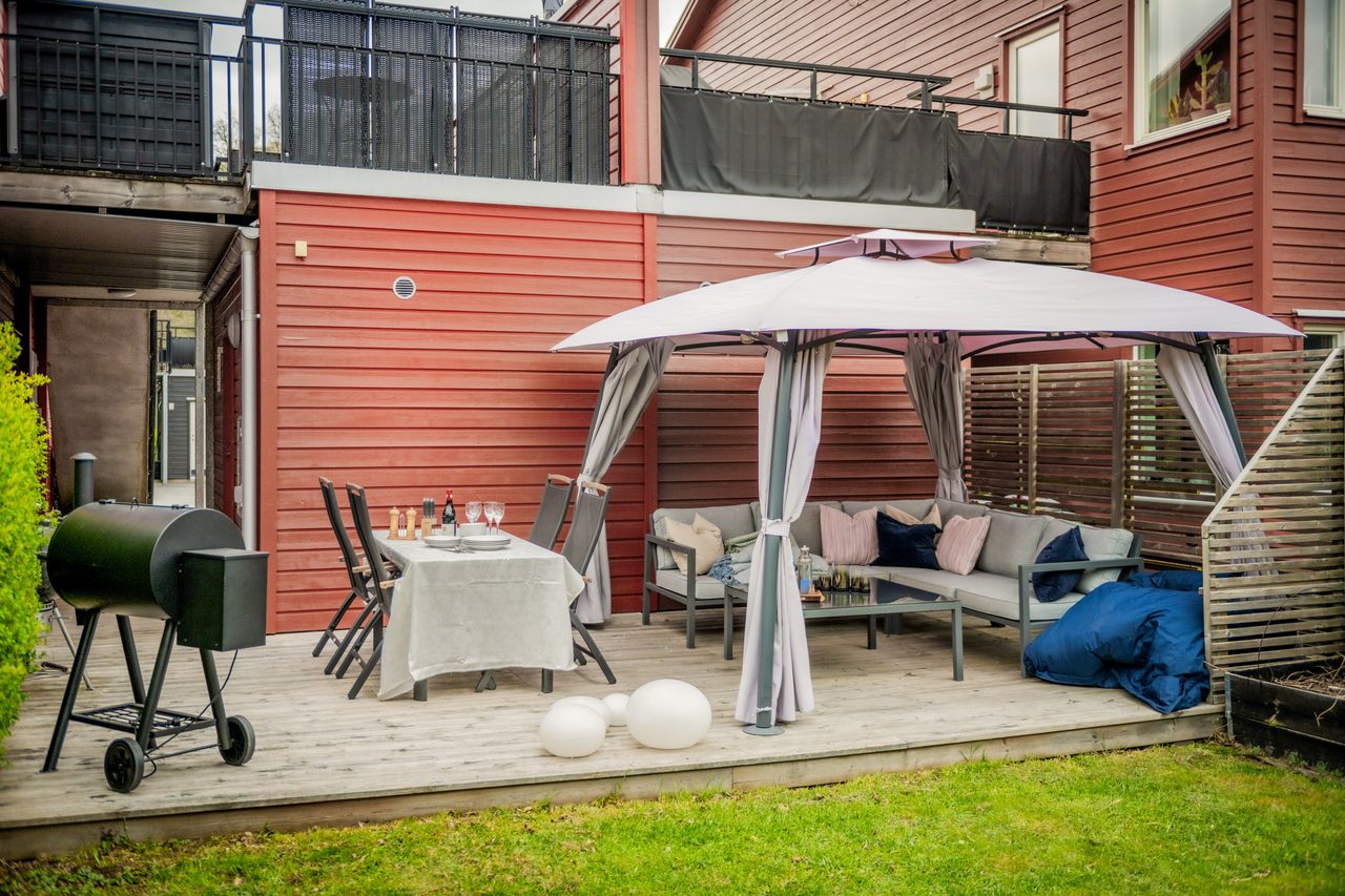 Trevlig ytor för sommarhäng med familj och vänner