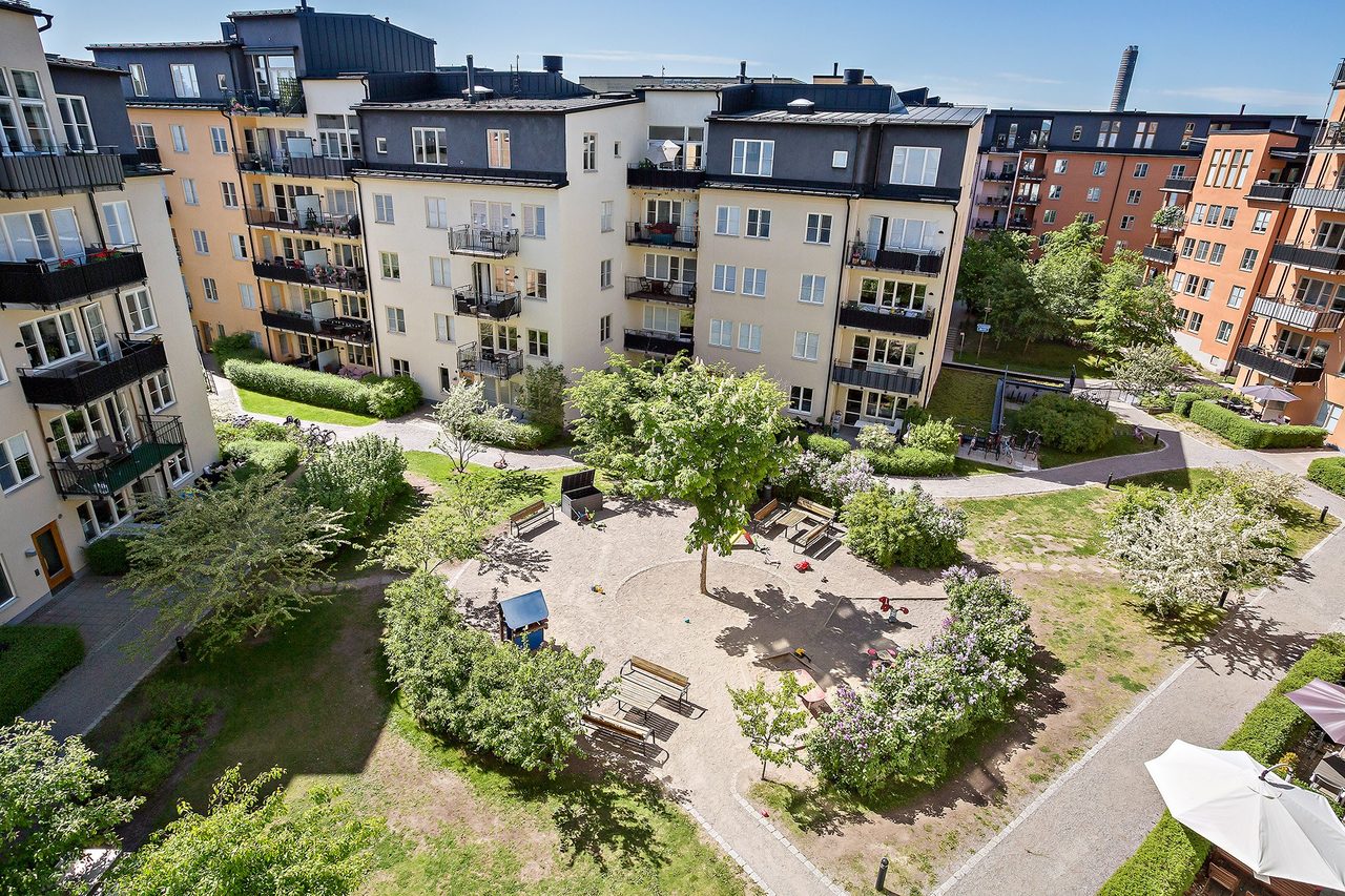 Viktor Sjöströms Väg 9