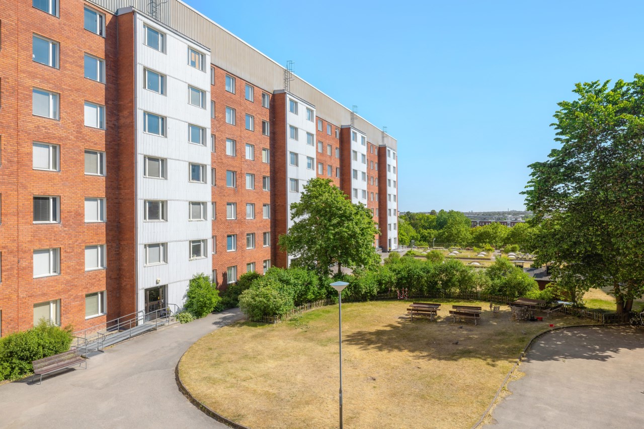 Krysshammarvägen 26, Vån 8/8