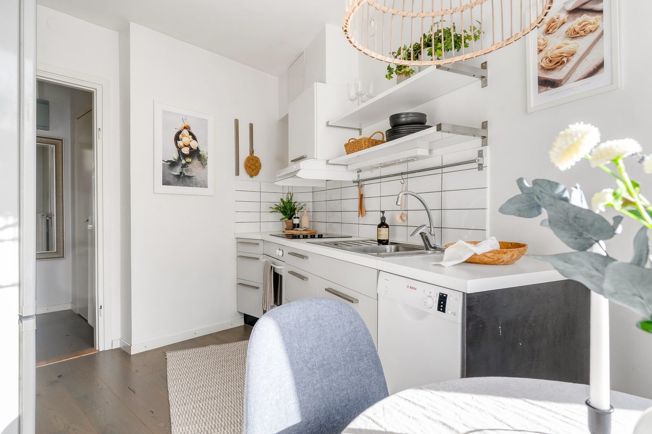 Vintergatan 6, 3/3 tr