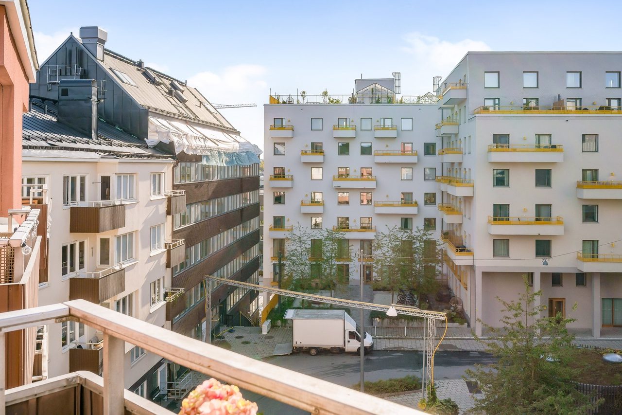 Vintergatan 6, 3/3 tr