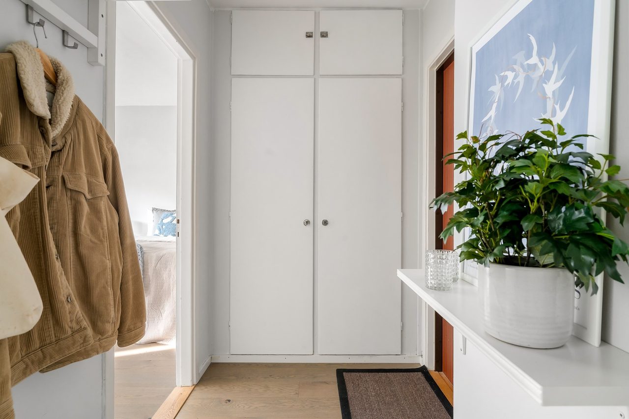 Vintergatan 6, 3/3 tr