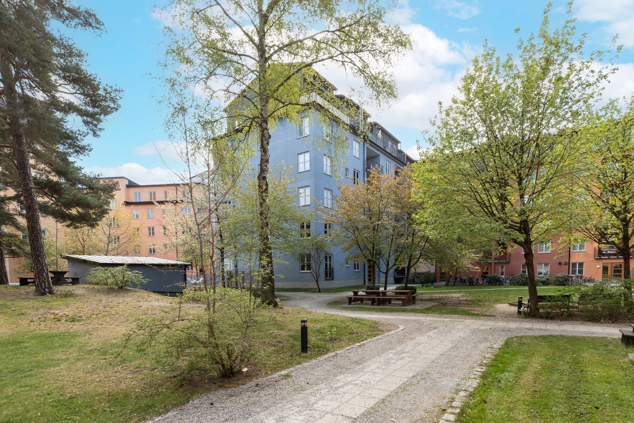 Edvin Adolphsons väg 3