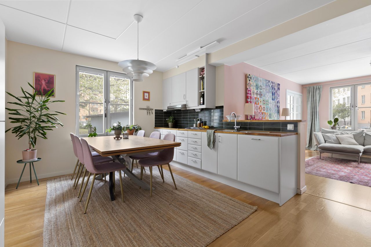 Edvin Adolphsons väg 3