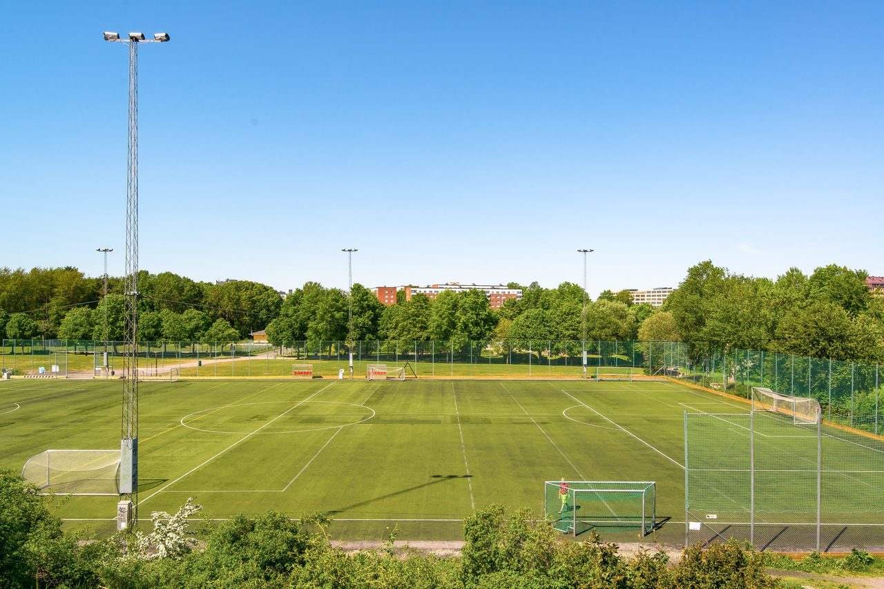 Jungfrudansen 27, 4/4 tr