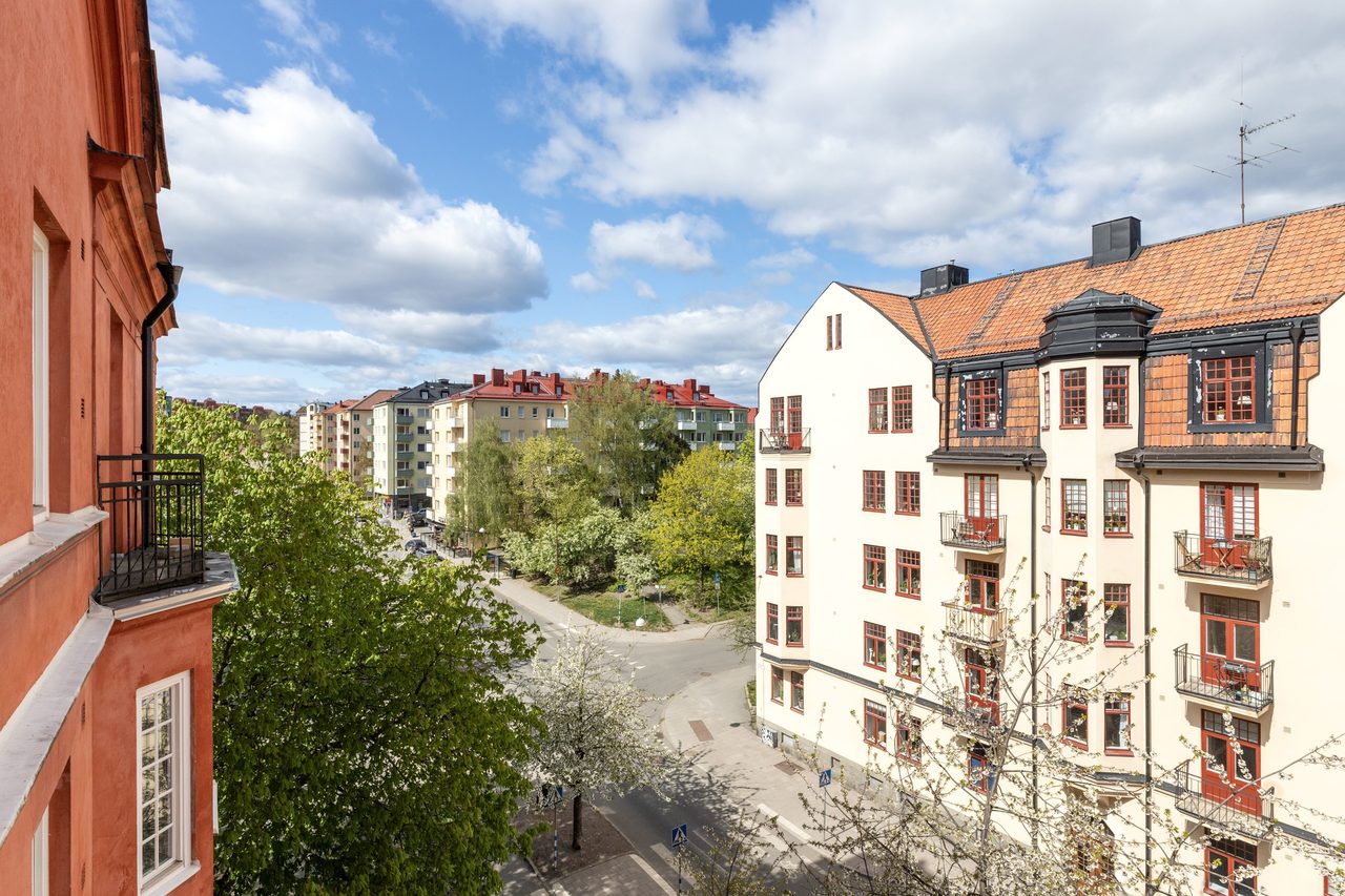 Utsikt från balkongen!