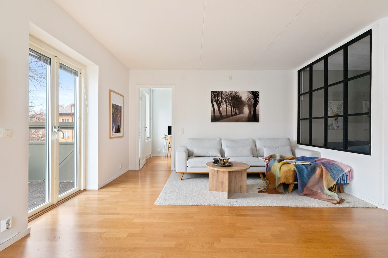 Mäster Simons väg 6A