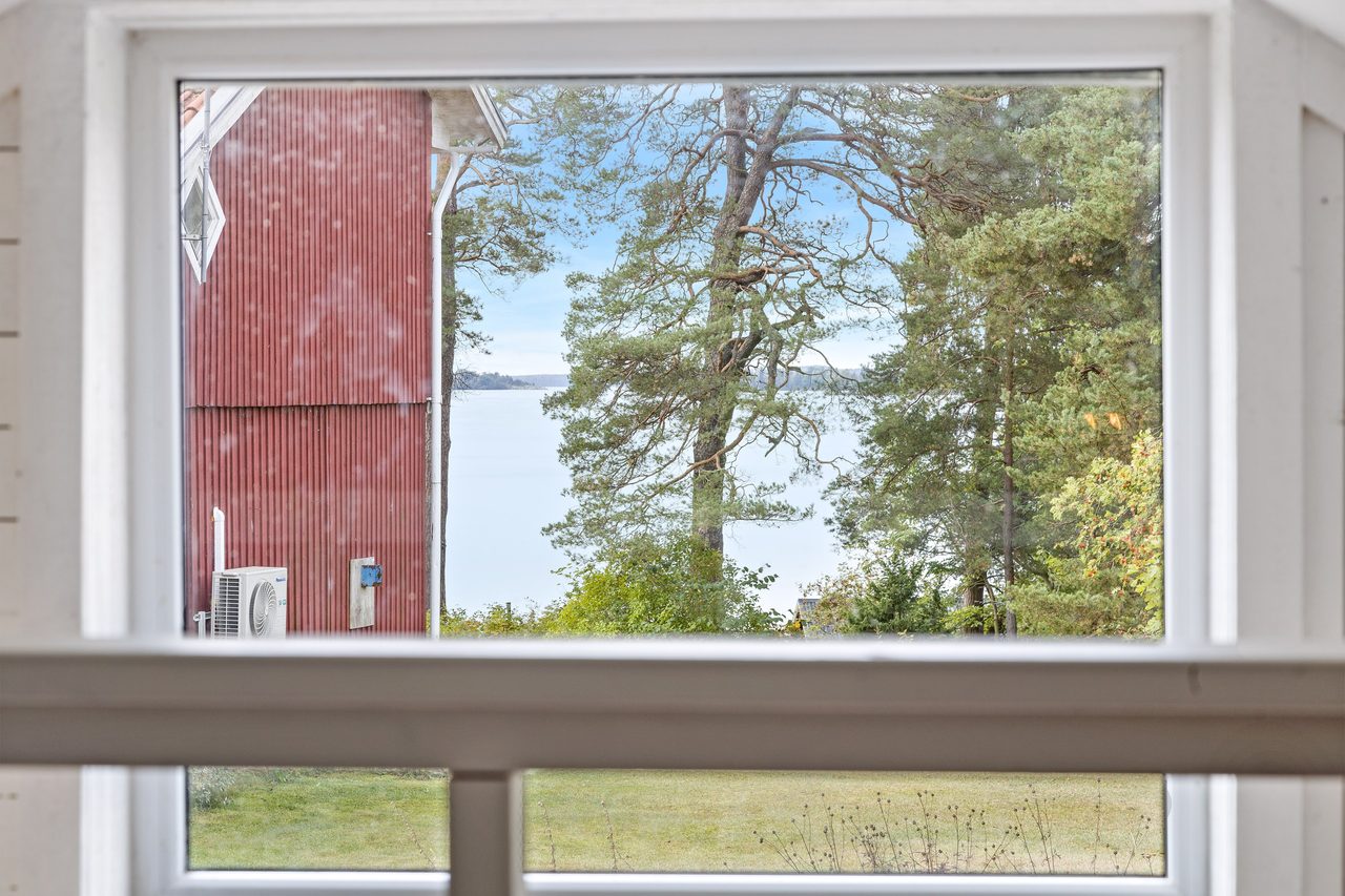 Trädgårdsodlarvägen 18