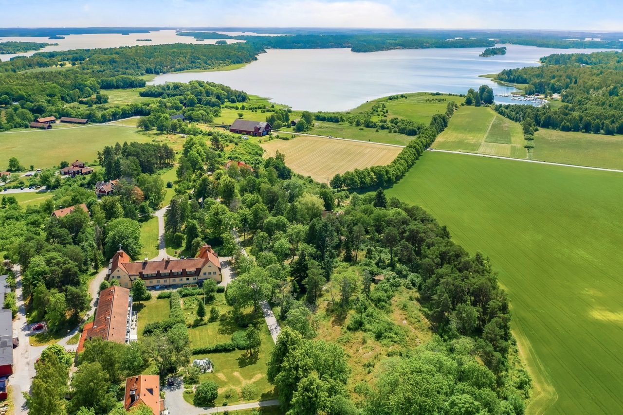 Trädgårdsodlarvägen 18