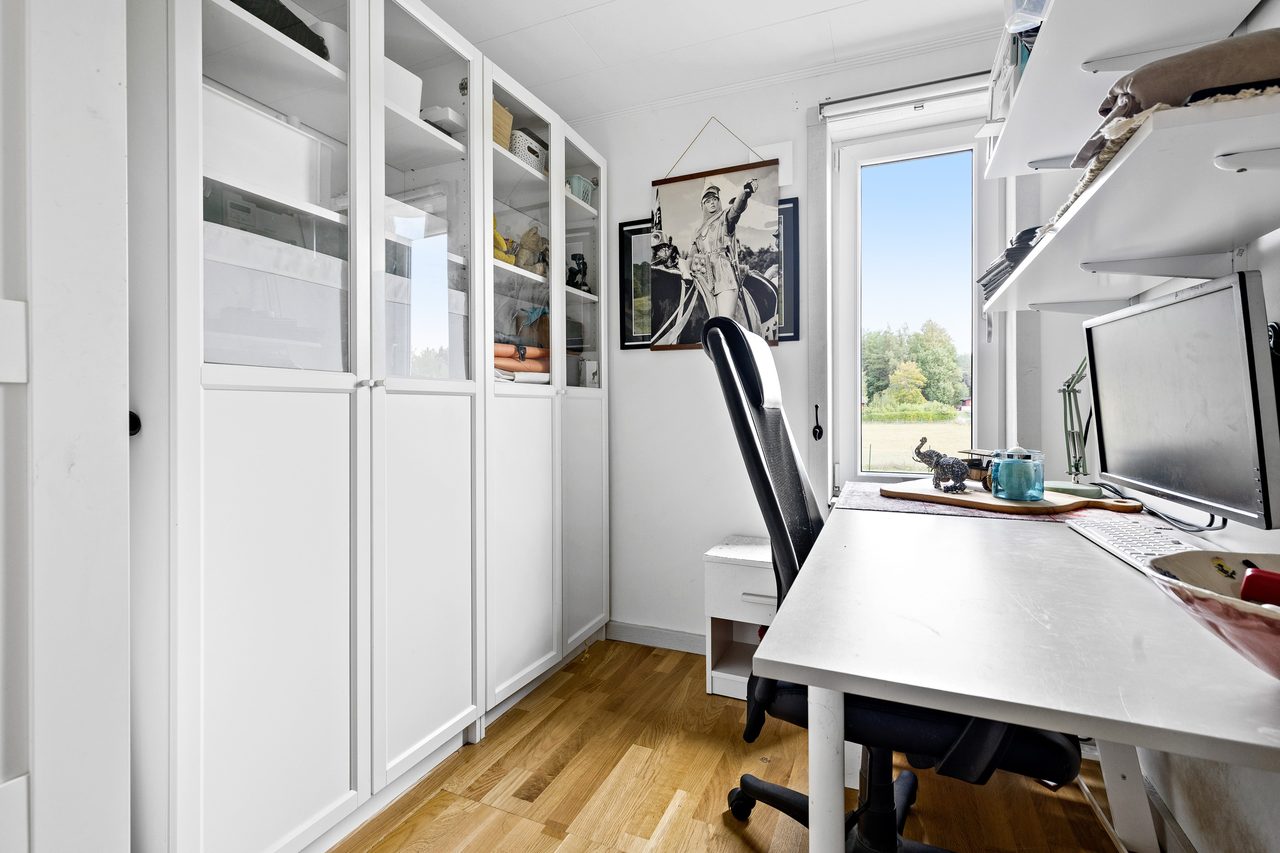 Trädgårdsodlarvägen 18