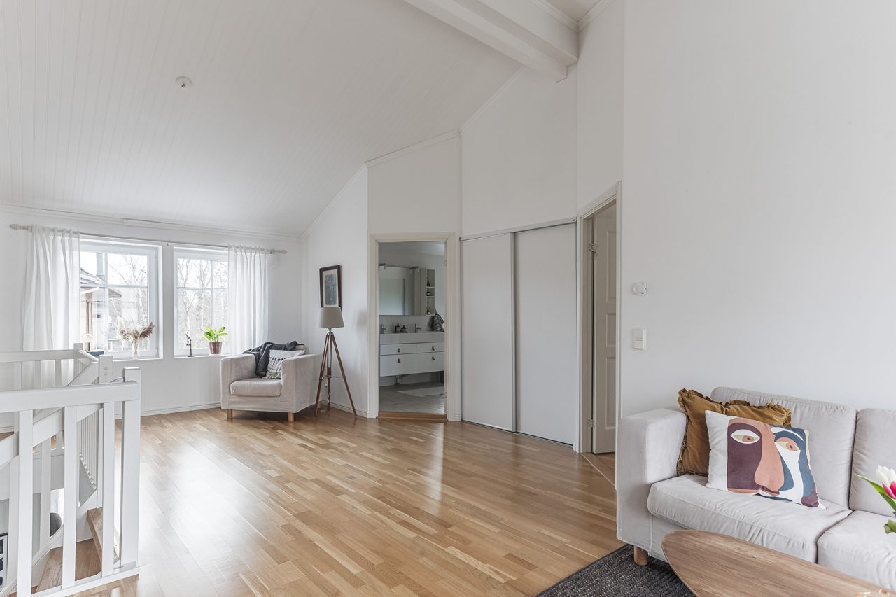 Rättarbodavägen 23